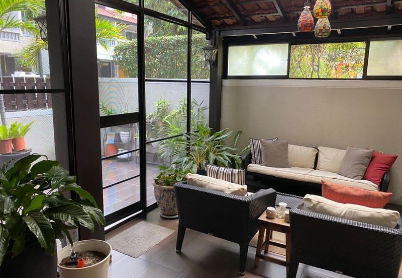 Stunning Corner Lot Semi-D in Duta Tropika 