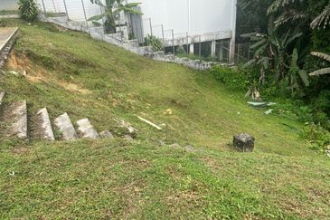 Jalan Simpangan Tunku 