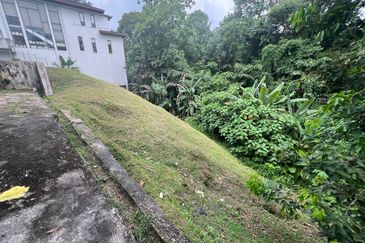 Jalan Simpangan Tunku 