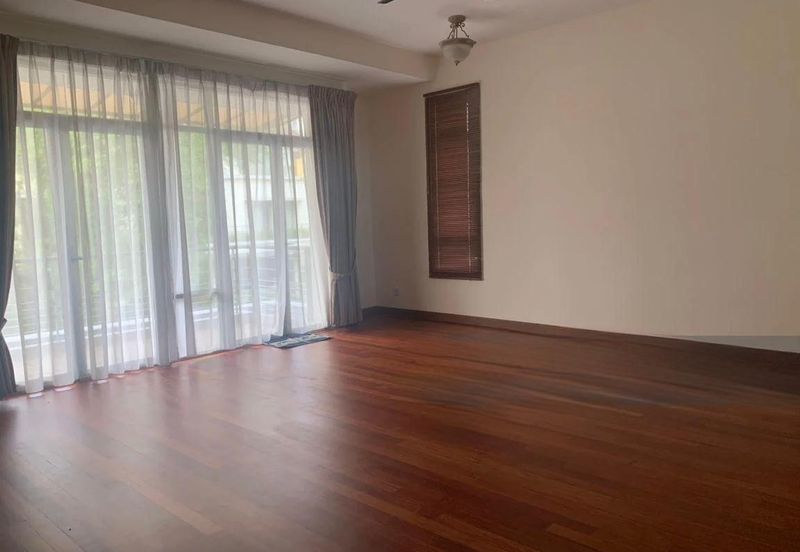 Luxurious Freehold 3-Storey Corner Bungalow - Mont Kiara