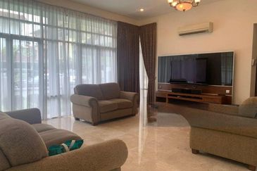Luxurious Freehold 3-Storey Corner Bungalow - Mont Kiara