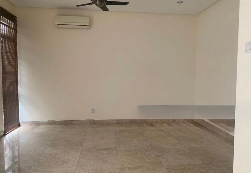 Luxurious Freehold 3-Storey Corner Bungalow - Mont Kiara