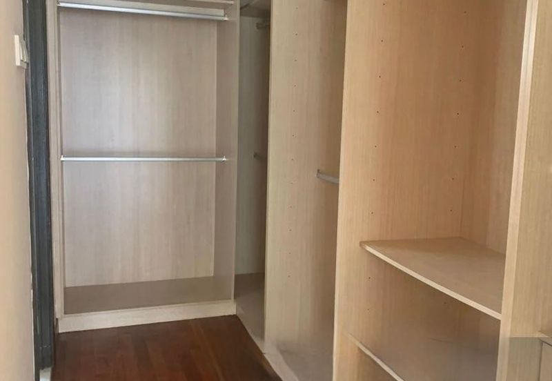 Luxurious Freehold 3-Storey Corner Bungalow - Mont Kiara