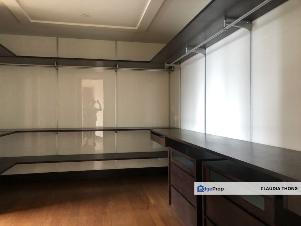 Luxury Duplex Penthouse with Private Lift & Twin Towers View in Kuala Lumpur, Kuala Lumpur, KLCC