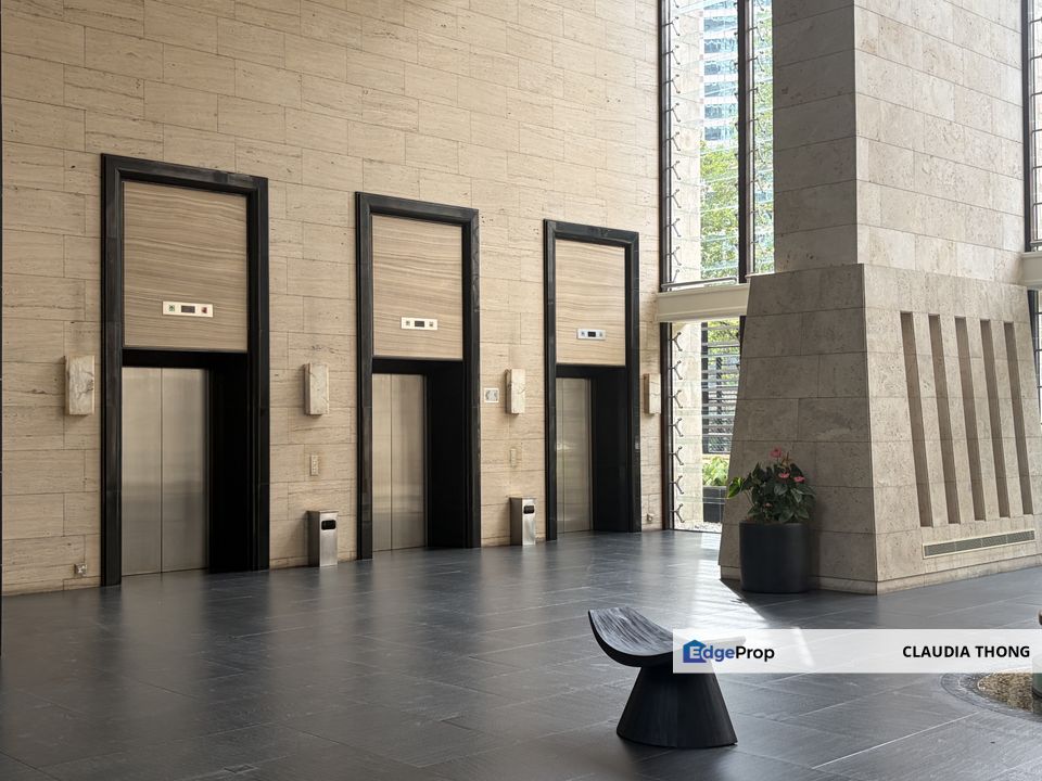 Luxury Duplex Condo with Perpetual Twin Towers View & Private Lift in Kuala Lumpur, Kuala Lumpur, KLCC