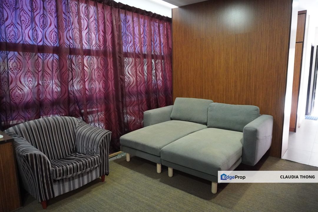 Spacious 4+1 Bungalow with Large Land in Ampang , Selangor, Ampang