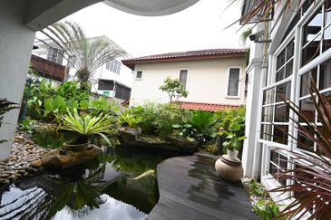 Tropicana Golf & Country Resort