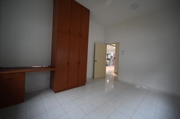 Bungalow House for rent