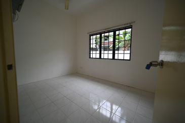 Bungalow House for rent