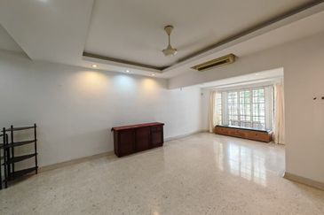 2-storey Terraced House for rent