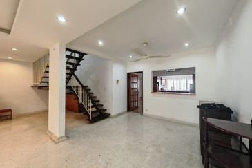 2-storey Terraced House for rent