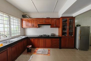 2-storey Terraced House for rent