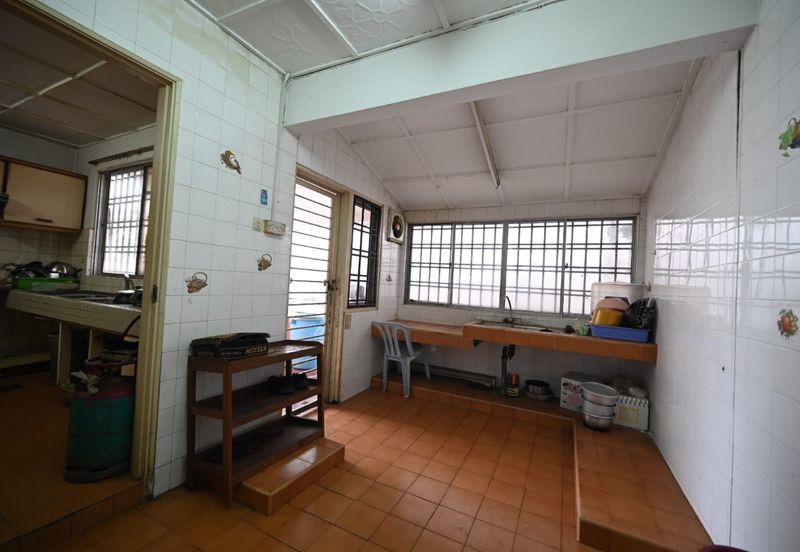 Semi-Detached House for sale