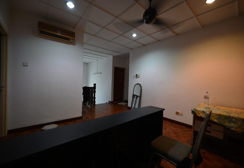 Semi-Detached House for sale