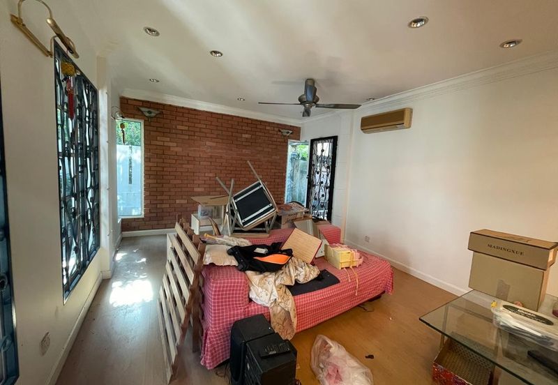 Semi-Detached House for sale