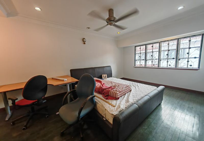 Semi-Detached House for sale