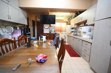 Terraced House for sale