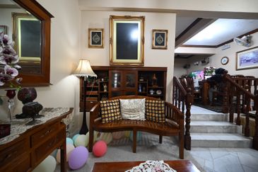 Terraced House for sale