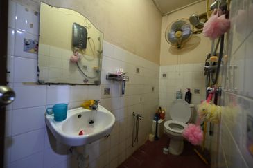 Terraced House for sale