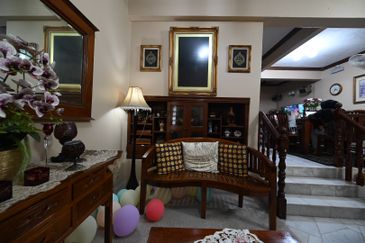 Terraced House for sale