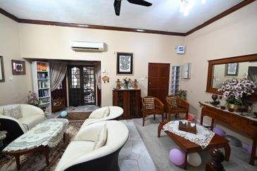 Terraced House for sale