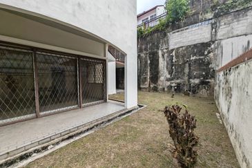 2.5-storey Terraced House for sale