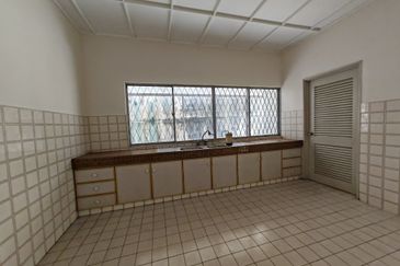 2.5-storey Terraced House for sale