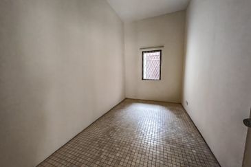 2.5-storey Terraced House for sale