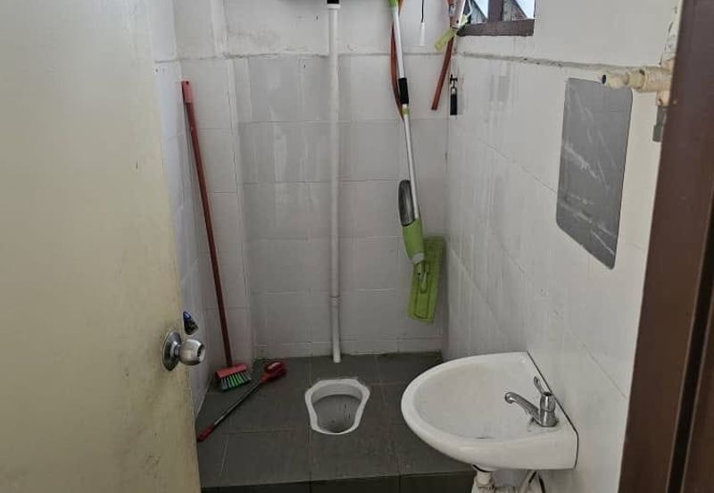 1-storey Terraced House for sale