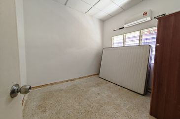 1-storey Terraced House for sale