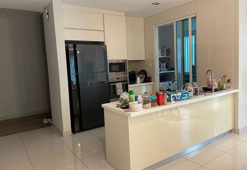 Service Residence for sale