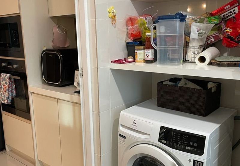 Service Residence for sale