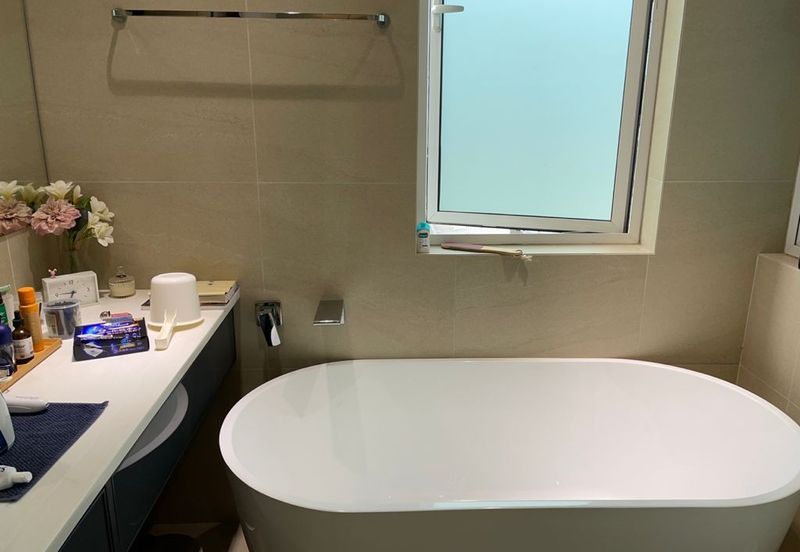 Service Residence for sale