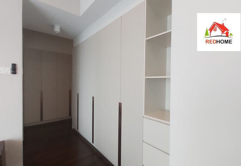 Service Residence for sale