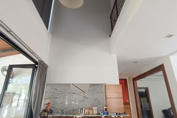 Bungalow House for sale