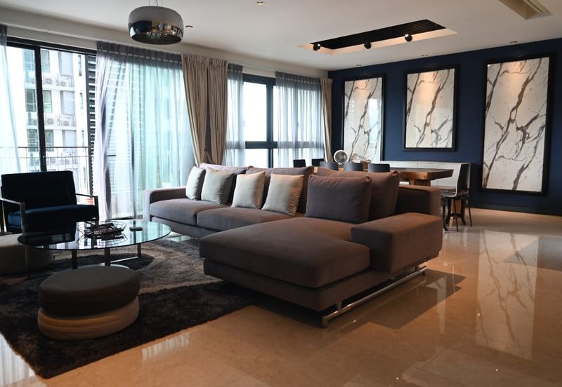 Service Residence for sale