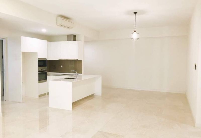 Service Residence for sale