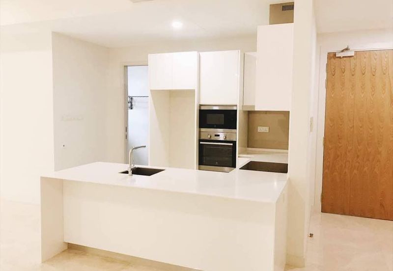 Service Residence for sale