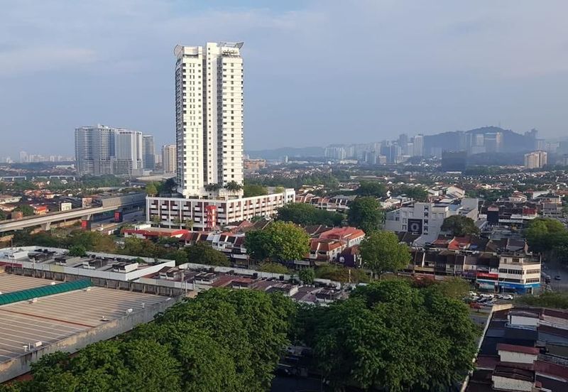 Service Residence for sale