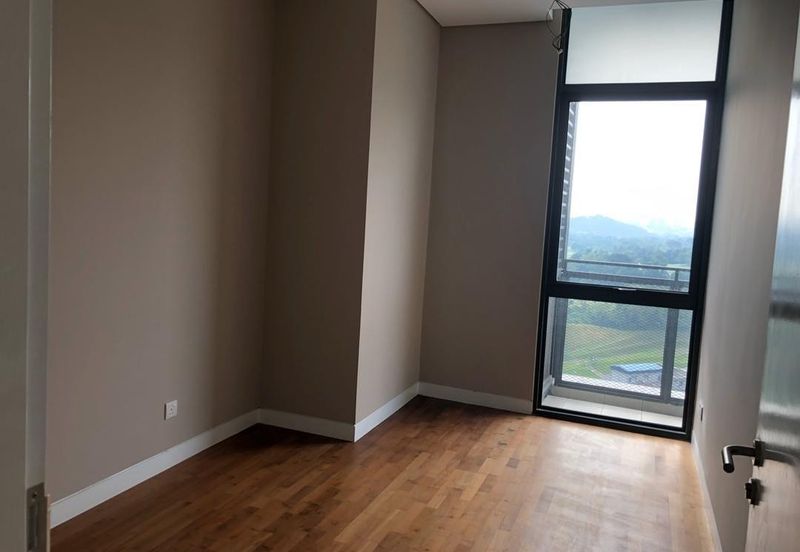 Service Residence for sale