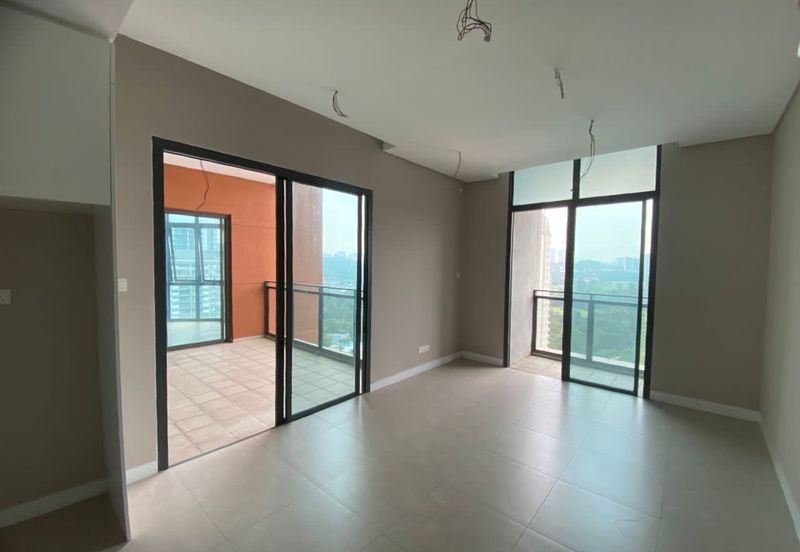 Service Residence for sale