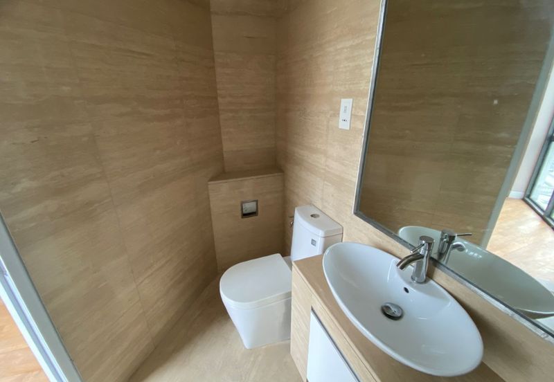 Service Residence for sale