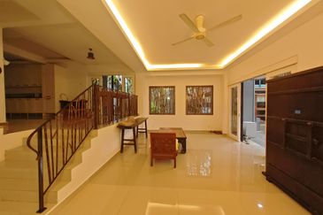 2-storey Terraced House for rent