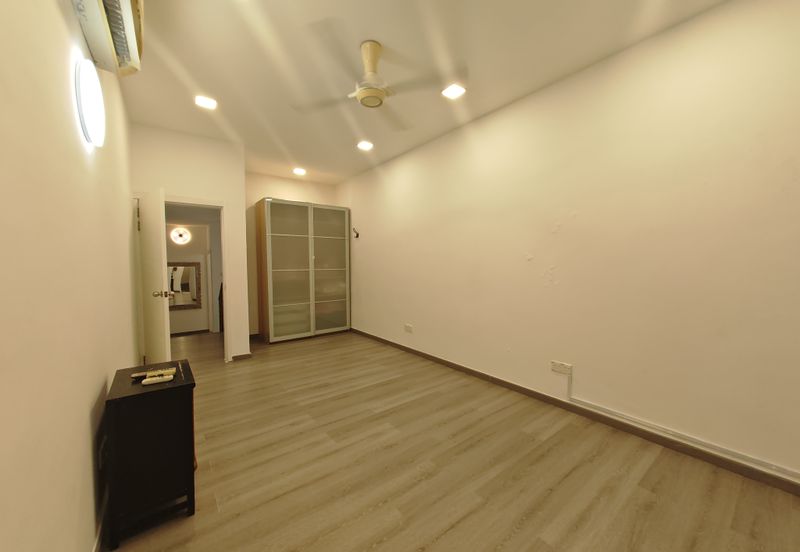 2-storey Terraced House for rent