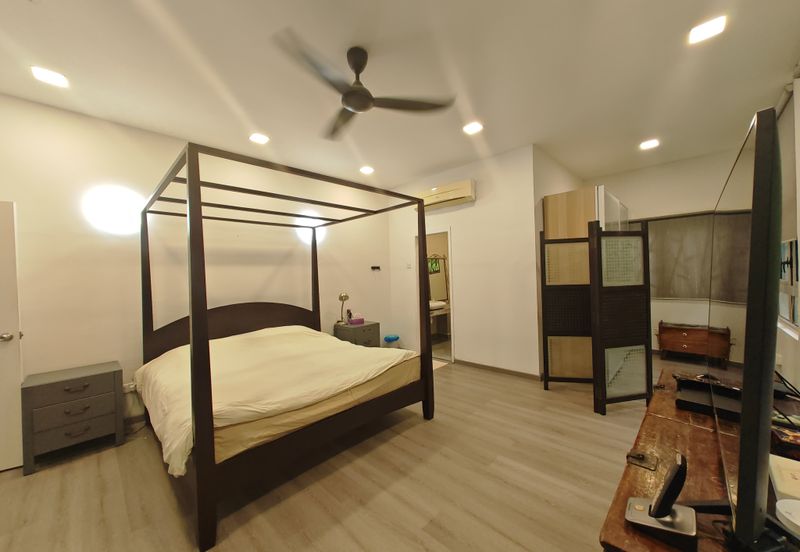 2-storey Terraced House for rent