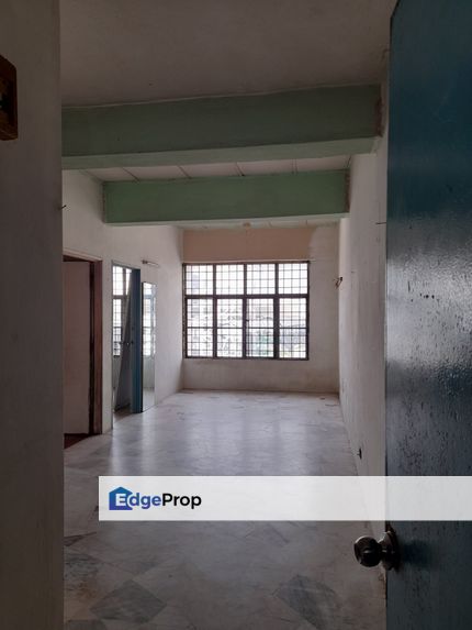 Pusat Bandar Puchong, Shop apartment For Sale, Selangor, Puchong