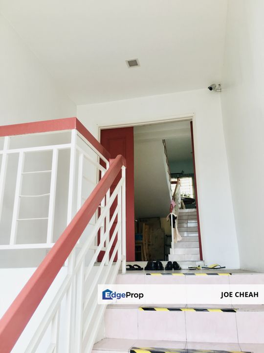 Renovated 2.5 Storey Semi Detached House For Sale Taman Lestari Perdana , Selangor, Seri Kembangan