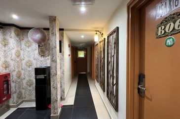 4 Storey Corner Hotel For Rent Equine Puchong Near Kuala Lumpur