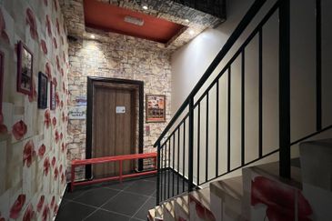 4 Storey Corner Hotel For Rent Equine Puchong Near Kuala Lumpur