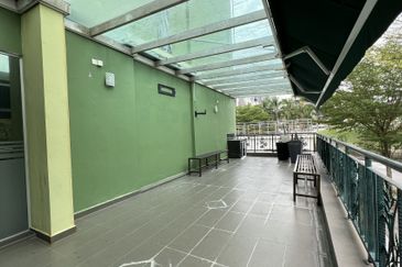 4 Storey Corner Hotel For Rent Equine Puchong Near Kuala Lumpur